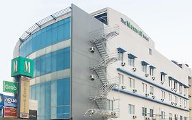 Oyo 187 The Maxwell Hotel  3*